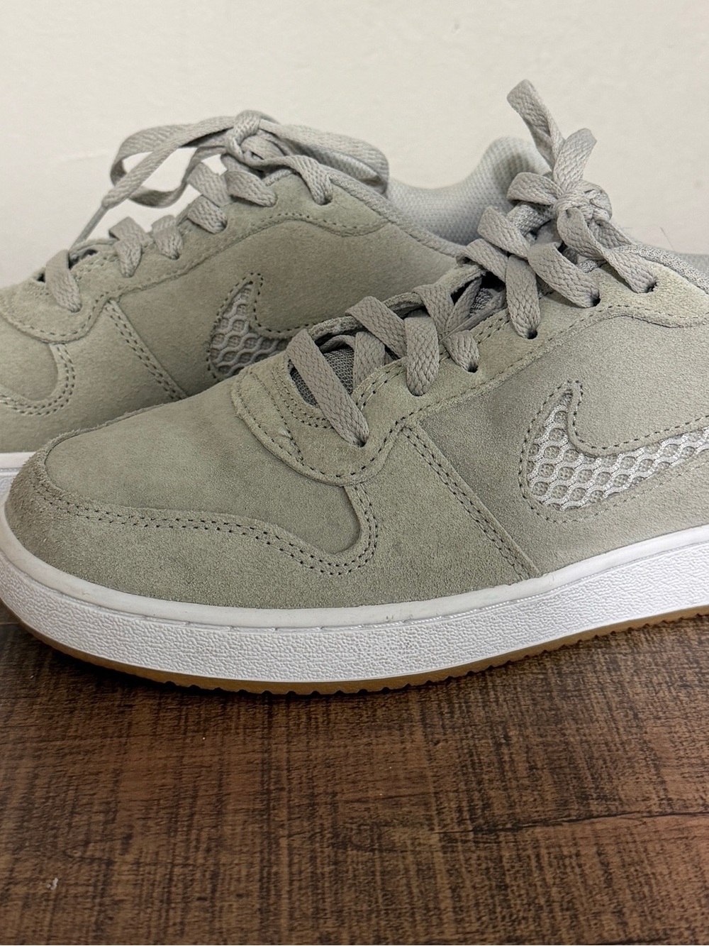 7.5 Nike Women's Ebernon Suede Low-Top Sneakers- sage green